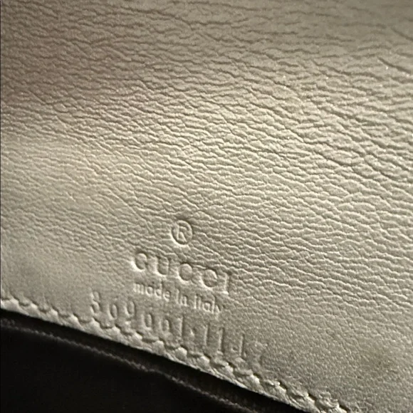 Gucci Purple Leather Zip Wallet with Bamboo Hardware - Picture 12 of 12